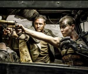 Antes protagonizada por Mel Gibson, Mad Max nos llegó a la vista con con Tom Hardy y una espectacular Chalize Theron