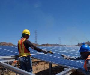 En Choluteca y Valle hay 16 plantas solares, las que operan a un factor de despacho entre 24% y 26%.