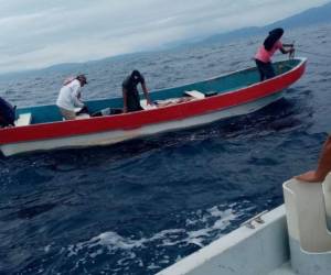 Imágenes del rescate llevado a cabo por la Fuerza Naval de Honduras.