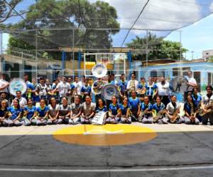 El Instituto Renacimiento se prepara de la mejor manera para estos desfiles del 15 de septiembre. Aquí los alumnos que integran la banda marcial. (Foto: Eduard Rodríguez / EL HERALDO)