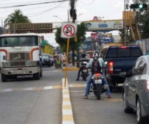 Por Comayagua circulan más de 20 mil motocicletas diarias. (Foto: El Heraldo)