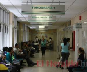 Los radiólogos de los hospitales públicos se contagian de covid-19.