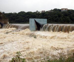 La represa Los Laureles reporta su nivel máximo, misma situación en la represa La Concepción.