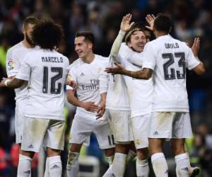 El Real Madrid venció 3-0 al Villarreal con goles de Benzema, Lucas y Modric.