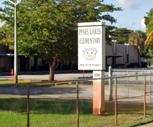 El hecho se registró en la escuela primaria Pines Lakes, a unas 15 millas al suroeste del centro de Fort Lauderdale.