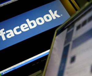 Facebook anunció que cerró páginas y cuentas falsas involucradas en un intento de manipulación política previo a las elecciones legislativas del 2016 en Estados Unidos. Foto: Agencia AFP