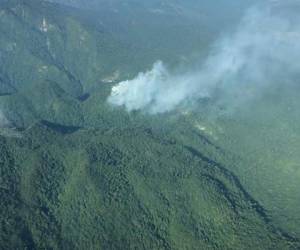 Este humo llamó la atención de las autoridades hondureñas, quienes ordenaron una expedición en la zona.