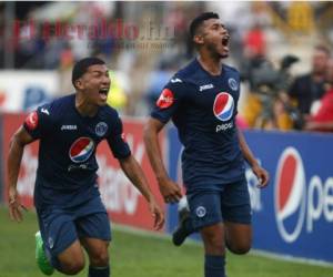 Marcelo Pereira celebrando el segundo gol de Motagua ante Olimpia en la final del Clausura. Foto: Emilio Flores / El Heraldo