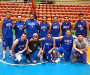 Quinteto de Mágic antes de el partido. Foto Liga Nathanael López (El Heraldo)