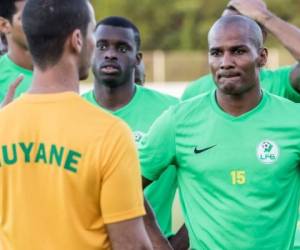 Florent Malouda con la selección de Guayana Francesa se alistan para la Copa Oro 2017. Foto: Univision.com