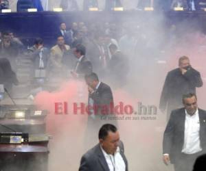 La directiva del CN no ha podido dirigir una sesión normal desde el 15 de mayo cuando el partido Libre con sus 30 representantes se declaró en “insurrección legislativa”, obligando a suspender las sesiones. Foto: EL HERALDO.