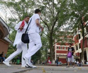 Son tres carreras a las que se les ampliaría el período de matrícula. Foto: EL HERALDO