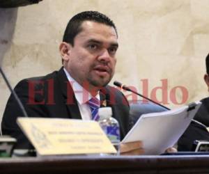 El secretario general de la junta directiva del Congreso Nacional, Tomás Zambrano, aclaró sobre la reforma a la Ley de Presupuesto.