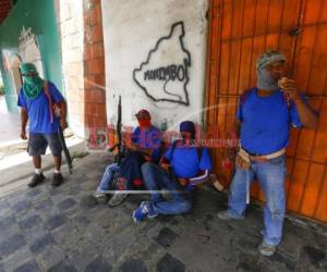 El gobernador ordenó un inicio de julio una ofensiva para 'liberar a las ciudades' de los bloques que llegaron a más del 50% de las vías en el país. Foto:AP