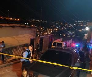 La Policía montó un operativo en la zona del doble crimen.