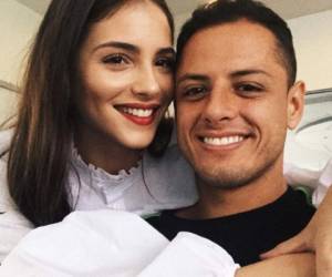 Javier Hernández y Andrea Duro no pierden oportunidad de darse muestras de cariño a través de redes sociales. Fotos Instagram