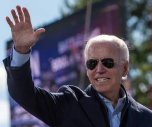 El demócrata Joe Biden prometió el sábado ser 'el presidente de todos los estadounidenses', luego de que los grandes medios estadounidenses proyectaron que derrotó al mandatario republicano Donald Trump en una elección muy disputada.