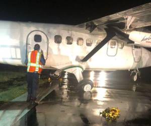 Un avión se accidentó en la pista del Aeropuerto de Cortés cuando intentaba aterrizar.