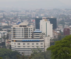 Recorrido en la mañana por fotógrafo de EL HERALDO en las calles de Tegucigalpa y Comayagüela.