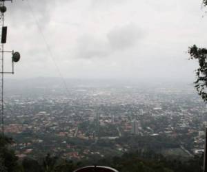 Aguilar explicó que en las zonas de Comayagua, Distrito Central y Danlí, las temperaturas al amanecer bajarán hasta los cinco centígrados. (Foto: El Heraldo Honduras)