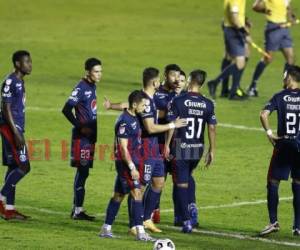 Pereira se encargó de aclarar que el altercado de ayer se dio por una calentura del partido y tras el final se dio un abrazo con su compañero de equipo. Foto: Edwin Romero | EL HERALDO