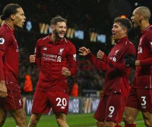 Los jugadores del Liverpool celebrando un gol. (AFP)