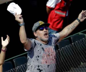 Huéspedes del hotel llamaron a la policía por el fuerte altercado. Foto: AP