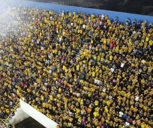 La afición se hizo presente en el Morazán y se vivió un partido en paz.