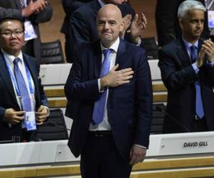 Infantino al momento de ser electo como nuevo jefe del fútbol mundial.