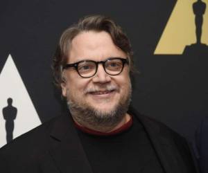 Guillermo del Toro tiene 54 años de edad.