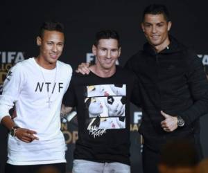 Neymar, Messi y CR7 cracks que este día van por el Balón de Oro.