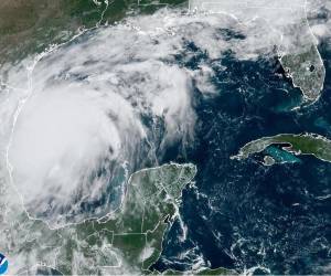 Francine se formó en el Golfo de México como tormenta tropical y se convirtió en huracán a medida avanzaba hacia Estados Unidos.