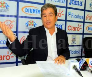 Jorge Luis Pinto en conferencia este día. Foto: Ronal Aceituno.