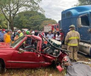 Los heridos fueron trasladados en ambulancias a la sala de emergencias del Hospital Santa Teresa de Comayagua.