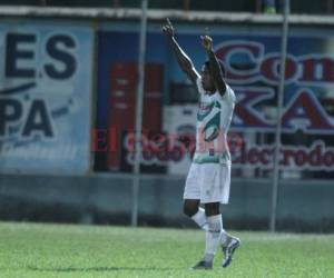 Así celebró James Cabezas su gol anotado ante Marathón. Foto Grupo OPSA