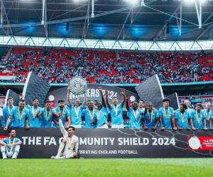 Manchester City vuelvió a ganar este trofeo luego de 5 años e iguala la línea de Tottenham (7)