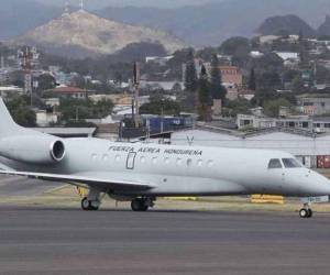 El proceso para subastar el avión presidencial Legacy 600 no ha sido concluido por las autoridades como lo prometieron.