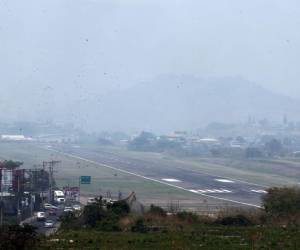 Los cielos en el territorio hondureño se vuelven a mostrar grises con la densa capa de humo que está afectando los pulmones de los hondureños.