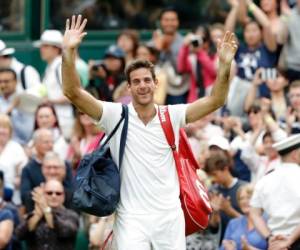 El tenista argentino Juan Manuel Del Potro celebra la victoria.