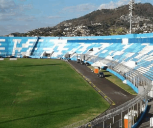 <b>Estadio Nacional Chelato Uclés </b>, localizado en Tegucigalpa, capital de Honduras.