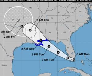 El centro precisó a las 8:30 am que el vórtice de la tormenta estaba a 30 kilómetros (20 millas) al oeste de Cayo Largo y 135 kilómetros (85 millas) al sureste de la isla Marco.