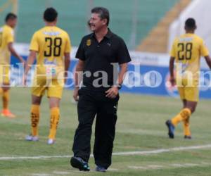 El técnico del Real España, Mauro Reyes no estuvo conforme con la falta de definición de su equipo en el partido ante el Motagua, foto: Juan Salgado/El Heraldo.