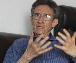 Rosada, de 78 años, fue el primer secretario de la Paz que tuvo Guatemala (1993-1996). Foto cortesía: Prensa Libre.