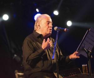 Reconocido como maestro entre los músicos, saltó a la fama primero como actor, en la película de cine experimental 'Los caifanes' (1967) de Juan Ibáñez. Foto: AP.