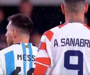 Sanabria escupió directamente a Messi en el encuentro entre Argentina y Paraguay, donde los albicelestes les ganaron con un gol a los tres minutos de haber iniciado.