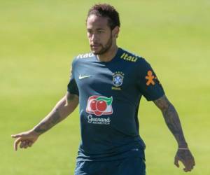 Neymar llegó a los entrenamientos de la Selección de Brasil con la que jugará la Copa América. Foto: Agencia AFP.