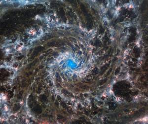 La Galaxia Fantasma es un “objetivo favorito para los astrónomos que estudian el origen y la estructura de las espirales galácticas”, dijeron la NASA y la ESA.