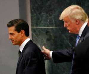 Peña Nieto reitera así un mensaje de calma y optimismo frente a la preocupación que genera Trump en la sociedad y en los mercados. /Foto AP/