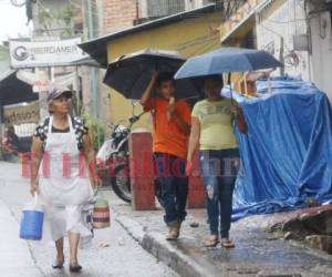 Se espera que las lluvias y chubascos sean leves, pero no se descarta que ocurran con actividad eléctrica. Foto: Efraín Salgado/ EL HERALDO