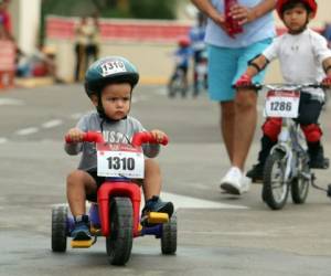 Los cipotes se lanzaron en busca de la gloria; la Vuelta Infantil ya es parte de la historia en la capital Tegucigalpa.